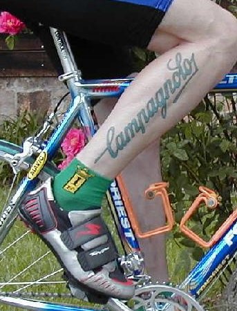 Geen mtb tatoo, wel iets met fietsen: